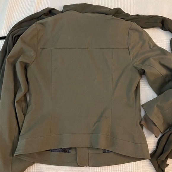 Star Wars Rogue One M Jyn Erso Cosplay Rebel Alliance Cropped Jacket Hot Topic - Picture 9 of 11